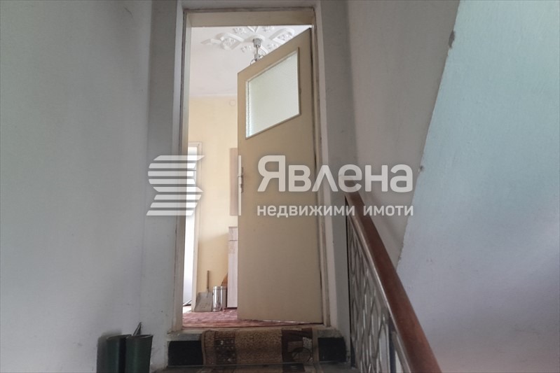 Продава КЪЩА, с. Войводиново, област Пловдив, снимка 11 - Къщи - 47381567