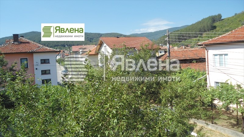 Te koop  Huis regio Kjoestendil , Slokoshtitsa , 225 m² | 92275980 - afbeelding [4]