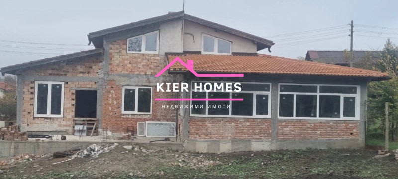 Продава КЪЩА, с. Опан, област Стара Загора