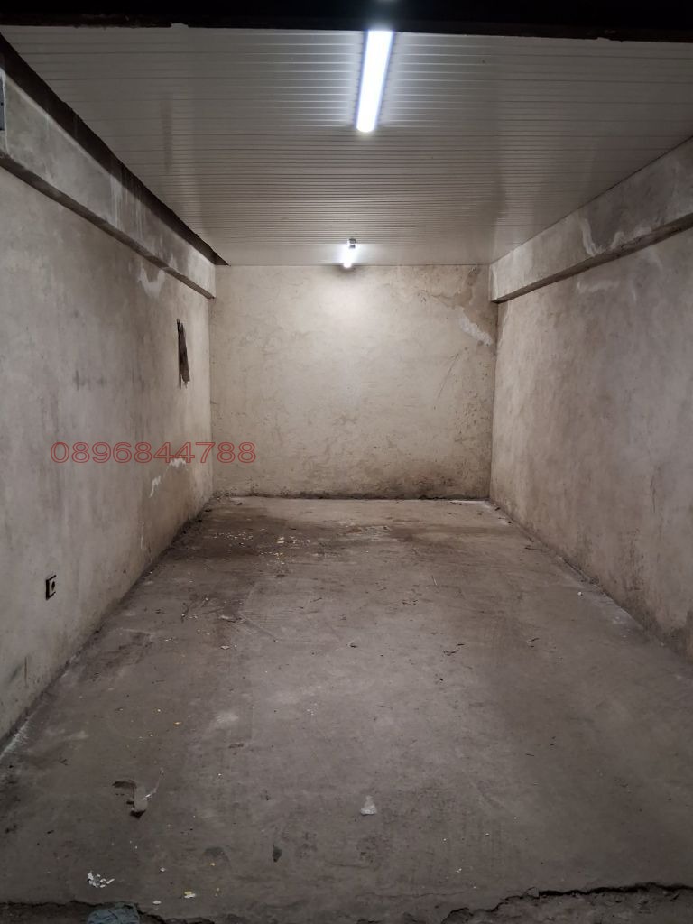 Продава ГАРАЖ, ПАРКОМЯСТО, гр. София, Лозенец, снимка 2 - Гаражи и паркоместа - 53158941