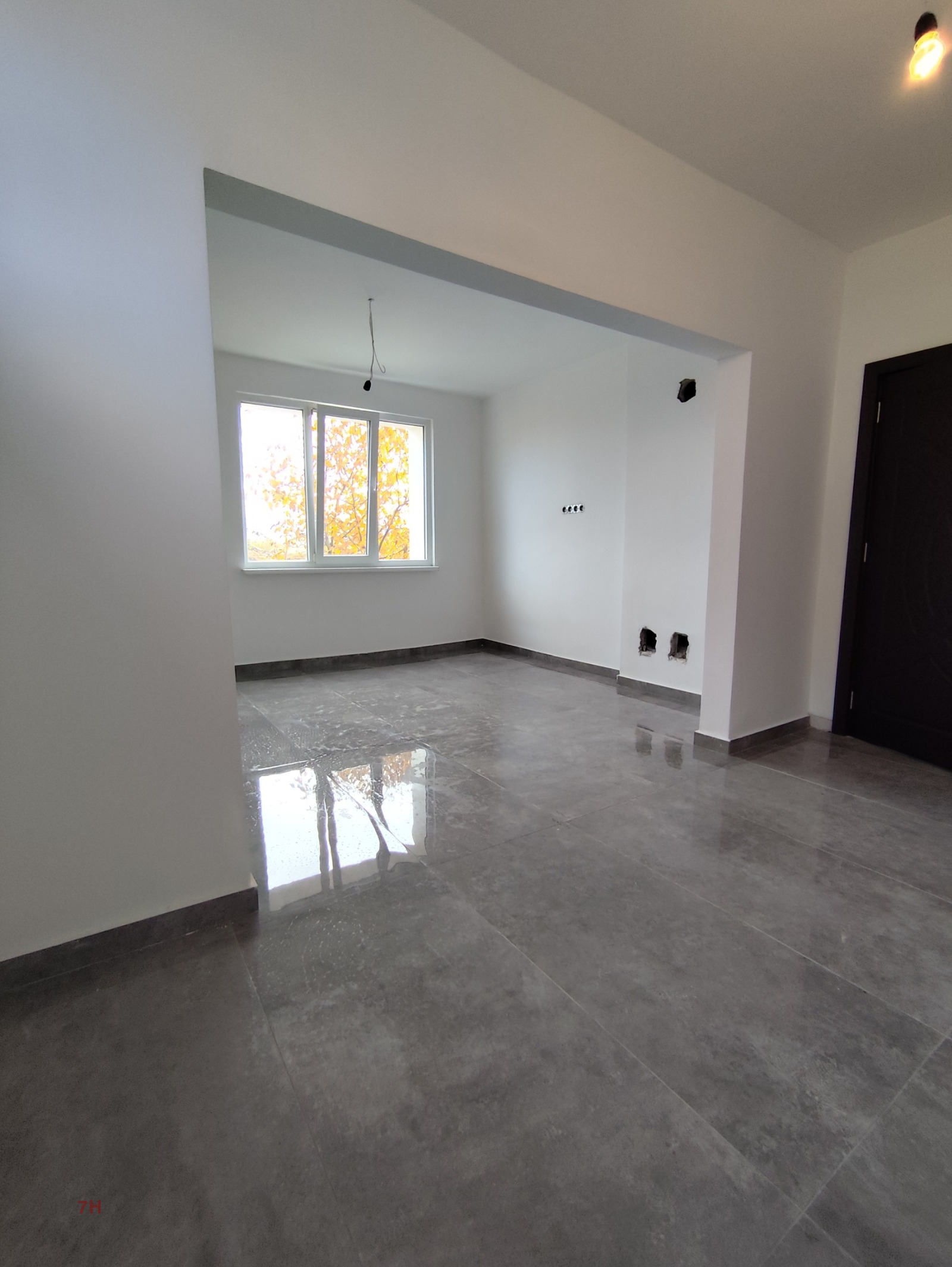 Продава КЪЩА, гр. Перник, Ралица, снимка 2 - Къщи - 53672459