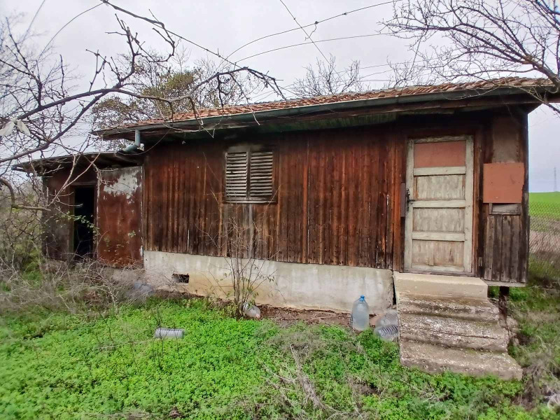 Продава ПАРЦЕЛ в област Варна, с. Страшимирово - 1269 кв.м / 66 900 € » 130 845.03 лв., ЕРА ВИВА