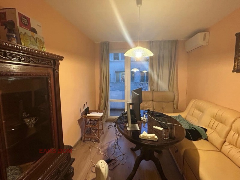 Продава 2-СТАЕН, гр. Варна, Окръжна болница-Генерали