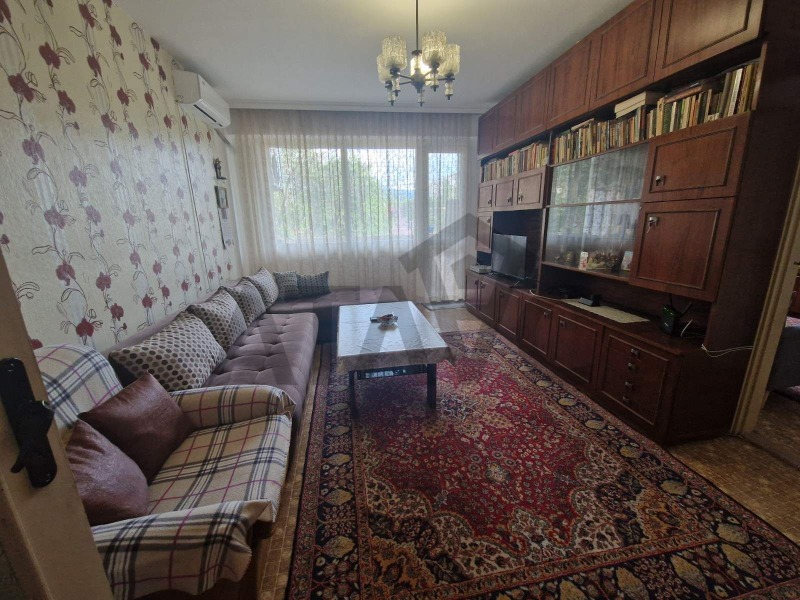 Til salg  2 soveværelser Plovdiv , Vastanicheski , 80 kvm | 35187614 - billede [2]