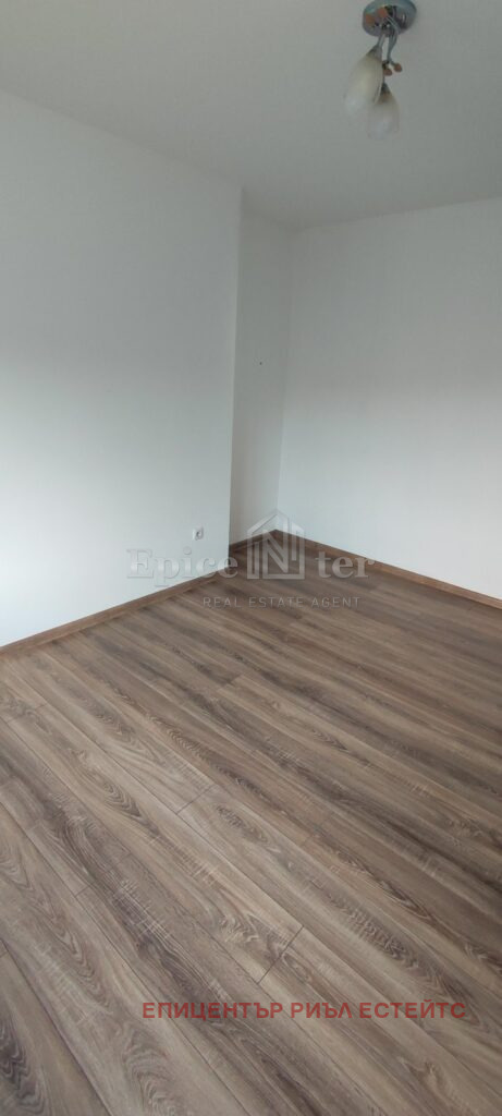 Продава  3-стаен град Перник , Център , 97 кв.м | 78671567 - изображение [3]