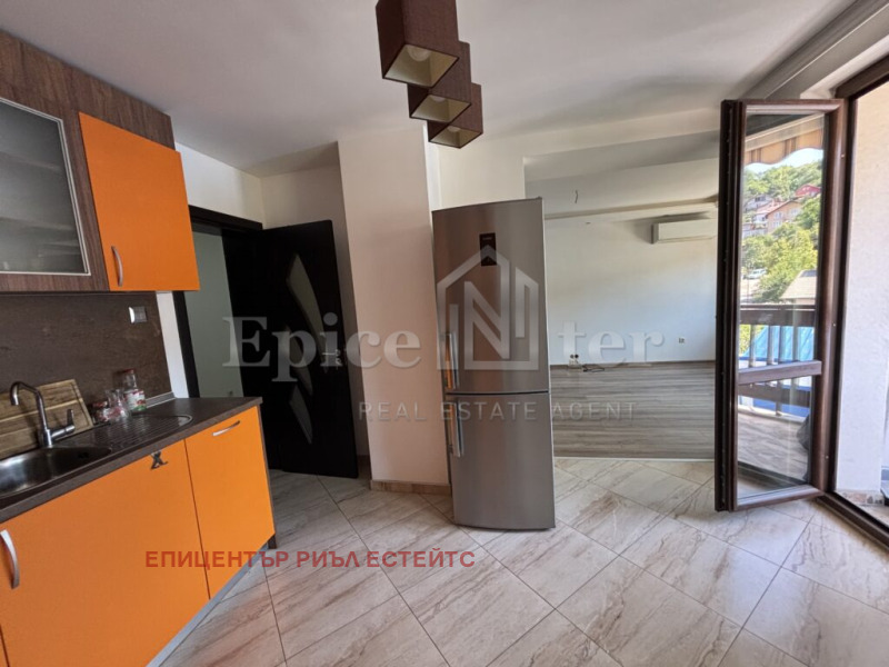 Продава  3-стаен, град Перник, Център •  127 500 € • ID 91665252 — holmes.bg - [1] 