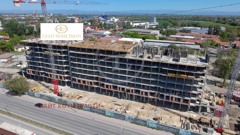 Na prodej  2 ložnice Plovdiv , Gagarin , 111 m2 | 70750334