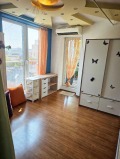 Продава  3-стаен град София , Гео Милев , 89 кв.м | 74129155