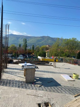 1 makuuhuone Gorna banja, Sofia 4