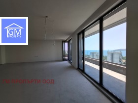 2 slaapkamers Briz, Varna 8