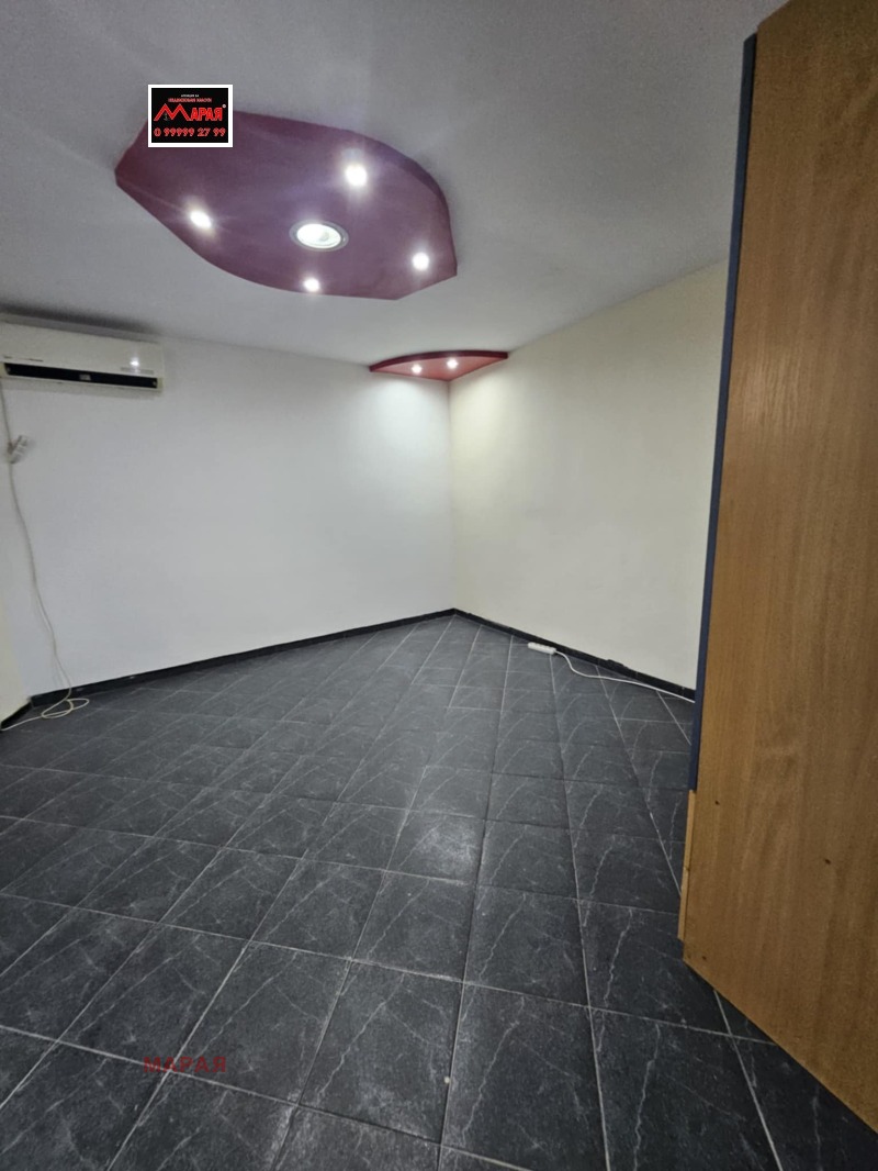 Продава  1-стаен град Русе , Център , 40 кв.м | 71849854 - изображение [12]