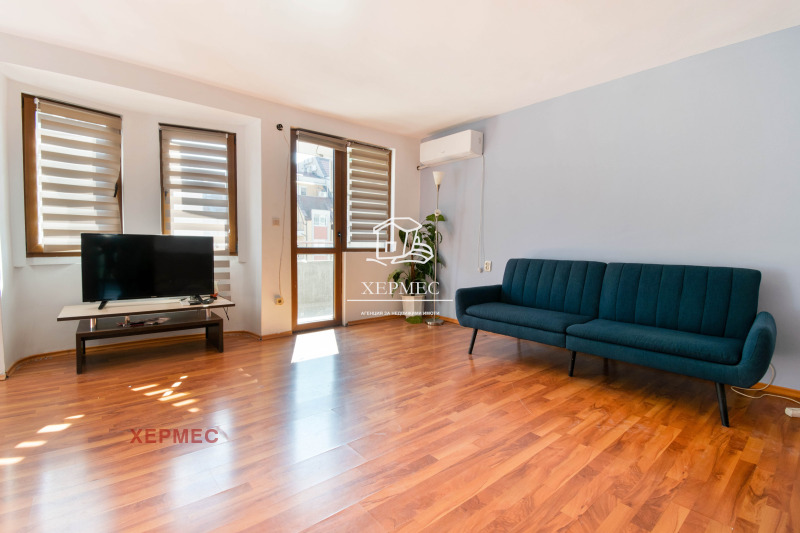 Продава 3-СТАЕН, гр. Бургас, Център, снимка 3 - Апартаменти - 52343755