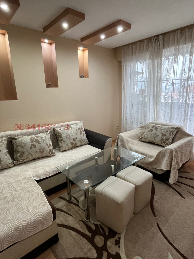 Продава 3-СТАЕН, гр. Костенец, област София област, снимка 2 - Апартаменти - 52780848