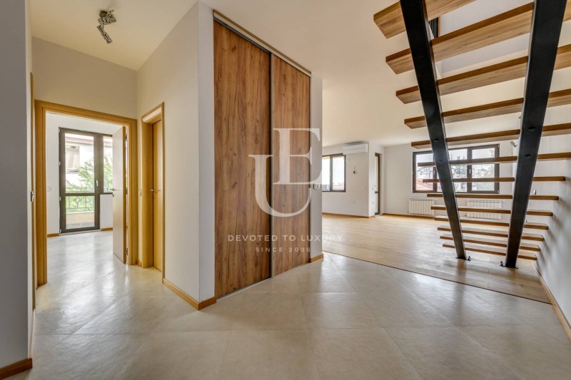Продаја  3 спаваће собе Софија , Карпузица , 202 м2 | 97655315 - слика [3]