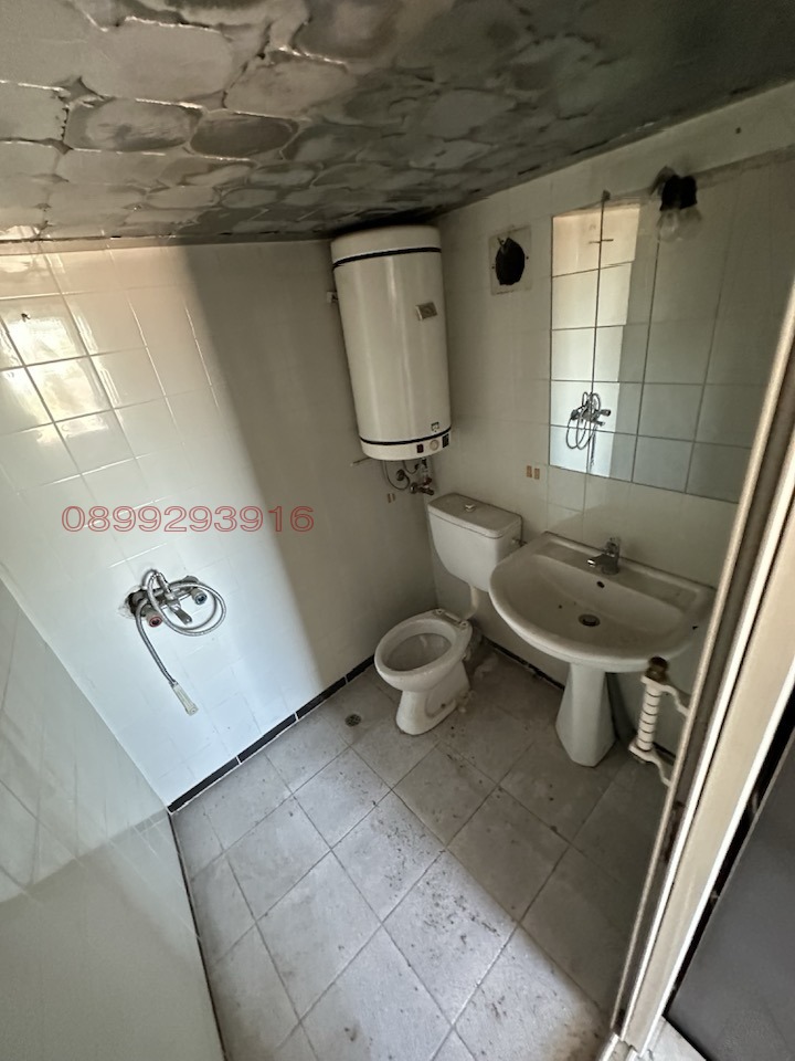 Продава АТЕЛИЕ, ТАВАН, гр. Силистра, Център, снимка 4 - Апартаменти - 52780826