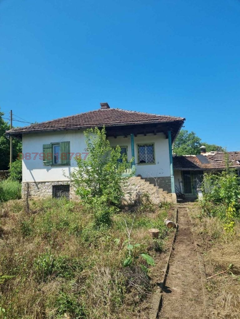 Продава  Къща, област Велико Търново, с. Горско Косово • 31 500 EUR • ID 12602357 — holmes.bg - [1] 