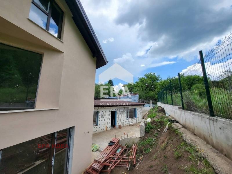 Продава КЪЩА, гр. София, с. Лозен, снимка 10 - Къщи - 54847787