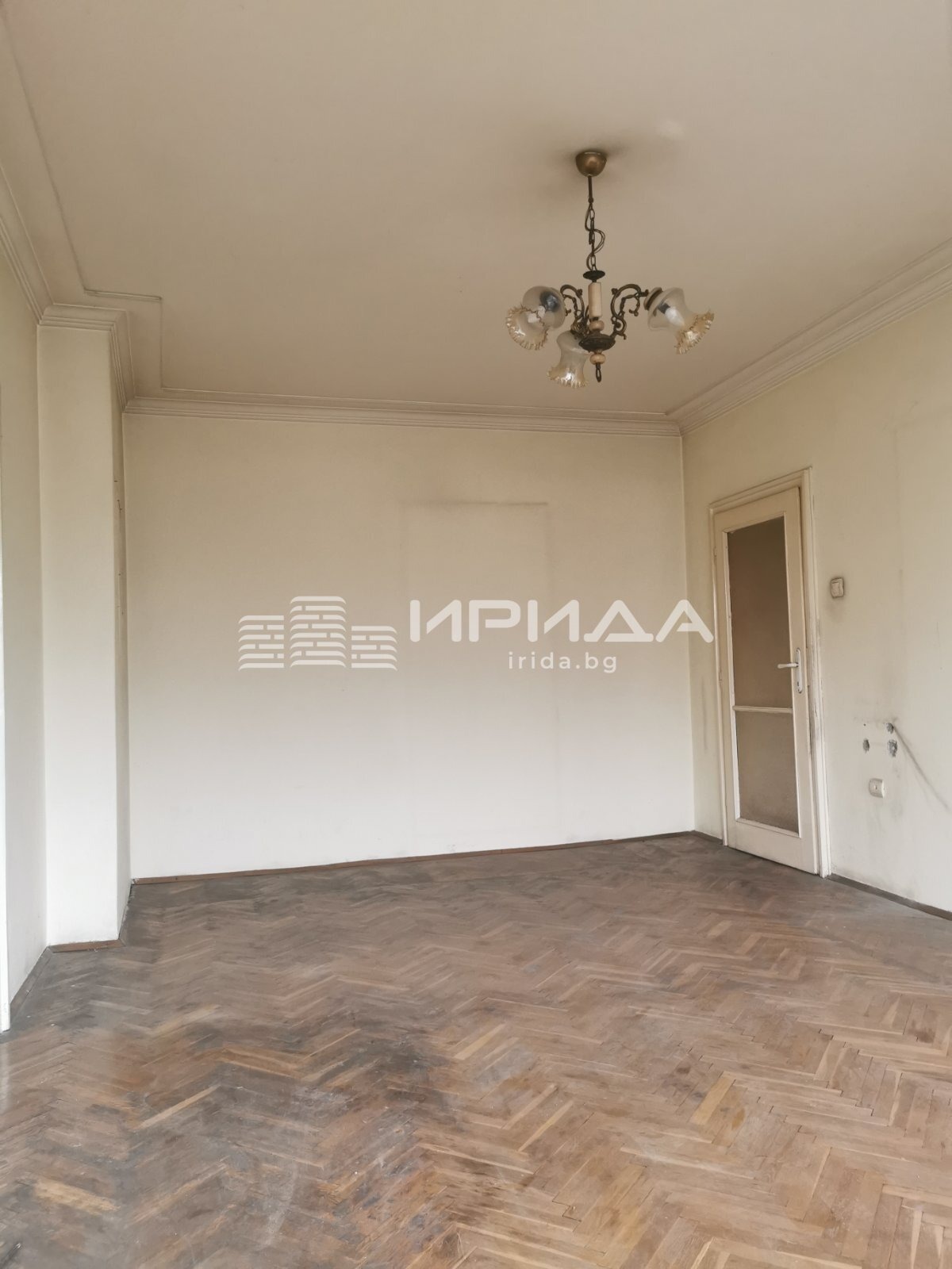 Продава 2-СТАЕН, гр. София, Център