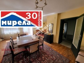 Hus Gulv Petarch, region Sofia 2