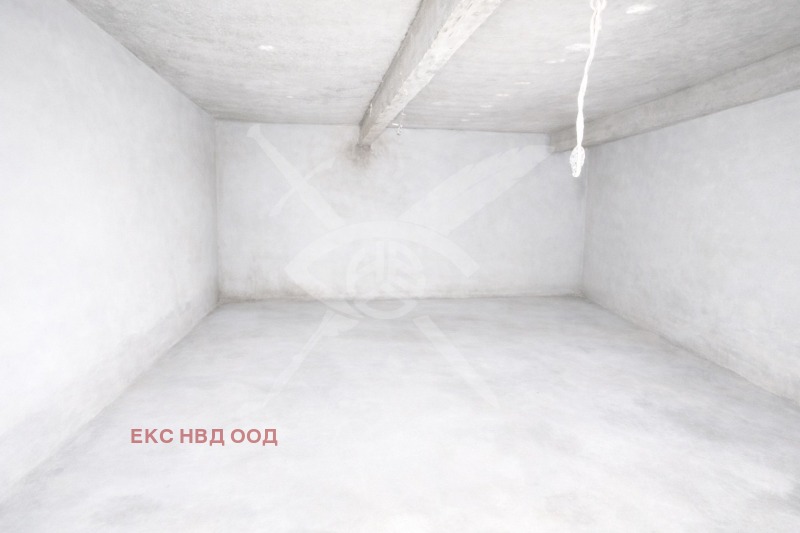 Продава ГАРАЖ, ПАРКОМЯСТО, гр. Пловдив, Кършияка