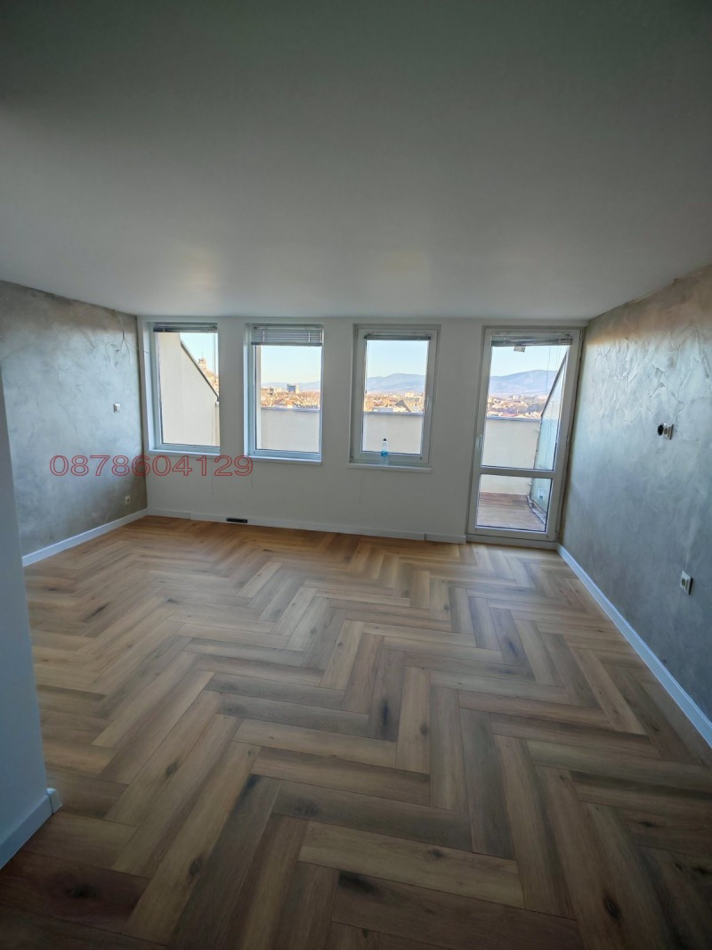De vânzare  2 dormitoare Plovdiv , Țentâr , 132 mp | 20885860 - imagine [12]