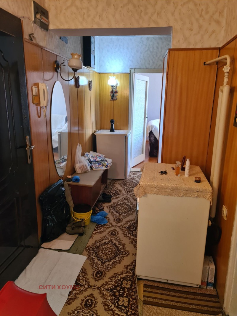 Продава 3-СТАЕН, гр. Кърджали, Център, снимка 2 - Апартаменти - 52577911