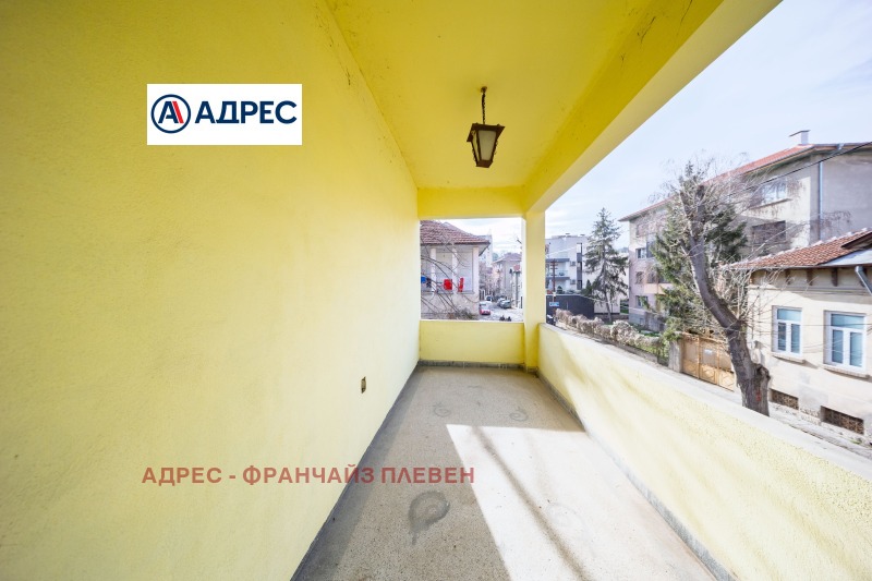 Продава ЕТАЖ ОТ КЪЩА, гр. Плевен, Идеален център, снимка 11 - Етаж от къща - 53286683