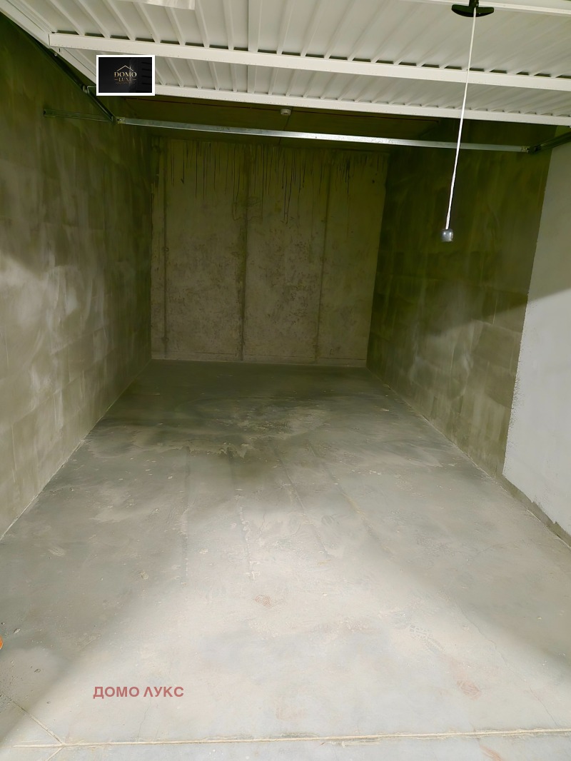 Продава ГАРАЖ, ПАРКОМЯСТО, гр. София, Дружба 2, снимка 7 - Гаражи и паркоместа - 52564911