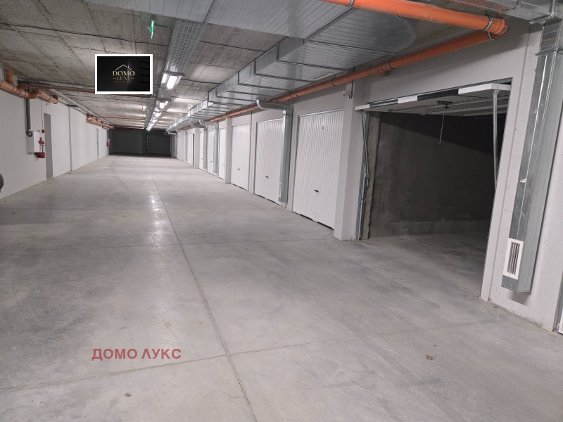 Продава ГАРАЖ, ПАРКОМЯСТО, гр. София, Дружба 2, снимка 5 - Гаражи и паркоместа - 52564911