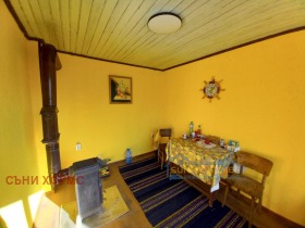 Casa Nikyup, región Veliko Tarnovo 6