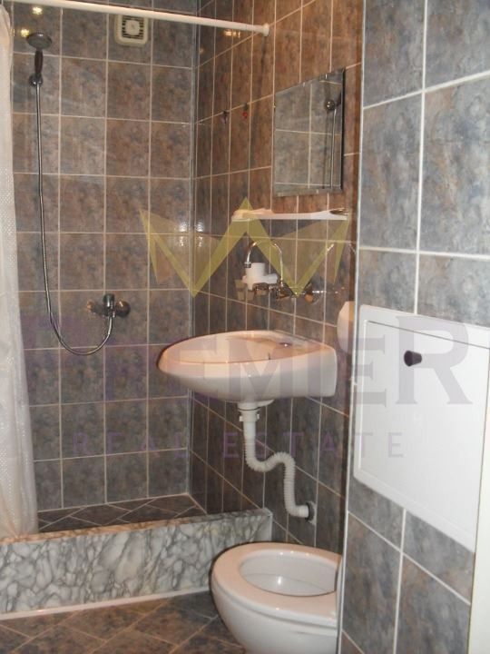 Продава 4-СТАЕН, гр. София, Център, снимка 11 - Апартаменти - 52478643