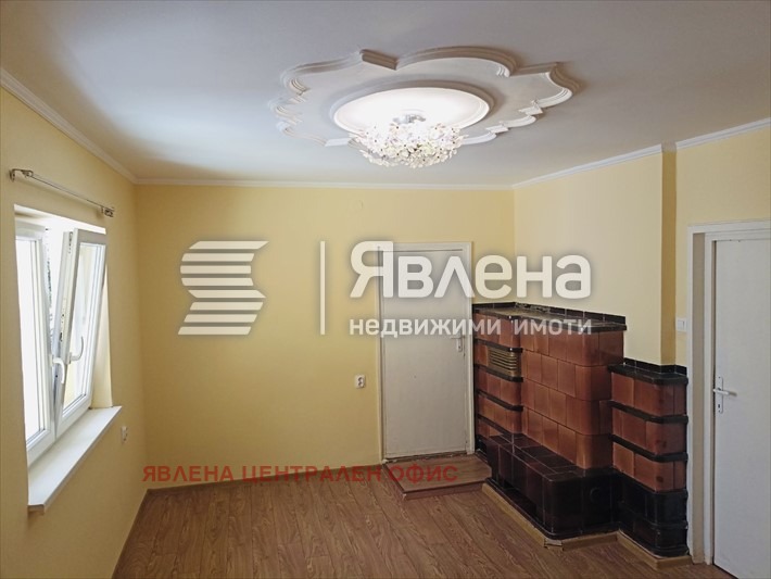 Продава 4-СТАЕН, гр. София, Център, снимка 6 - Апартаменти - 54297537