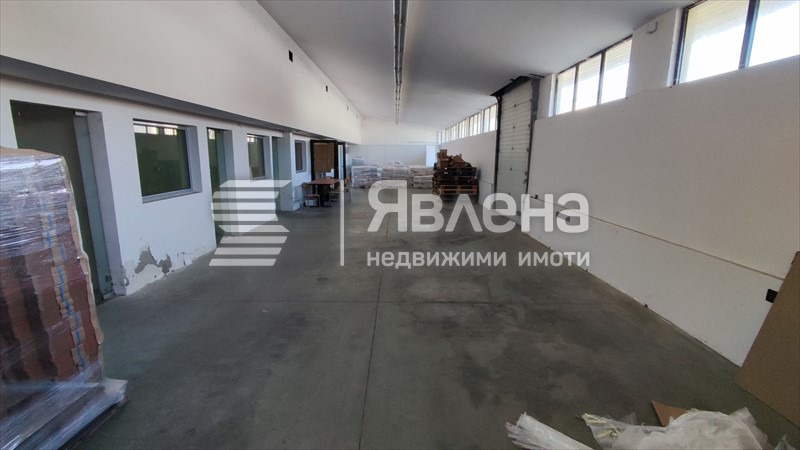 Продава СКЛАД, гр. Пловдив, Индустриална зона - Север, снимка 3 - Складове - 52554855