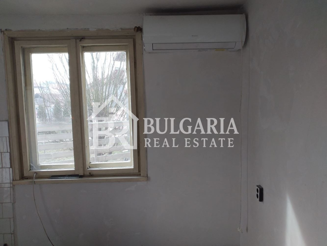 Продава КЪЩА, с. Ясен, област Плевен, снимка 3 - Къщи - 54643355