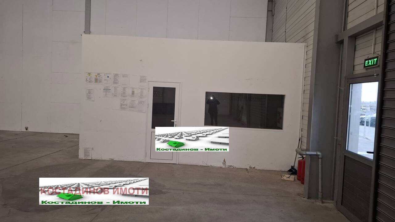 Продава СКЛАД, гр. Пловдив, Индустриална зона - Юг, снимка 13 - Складове - 49374702