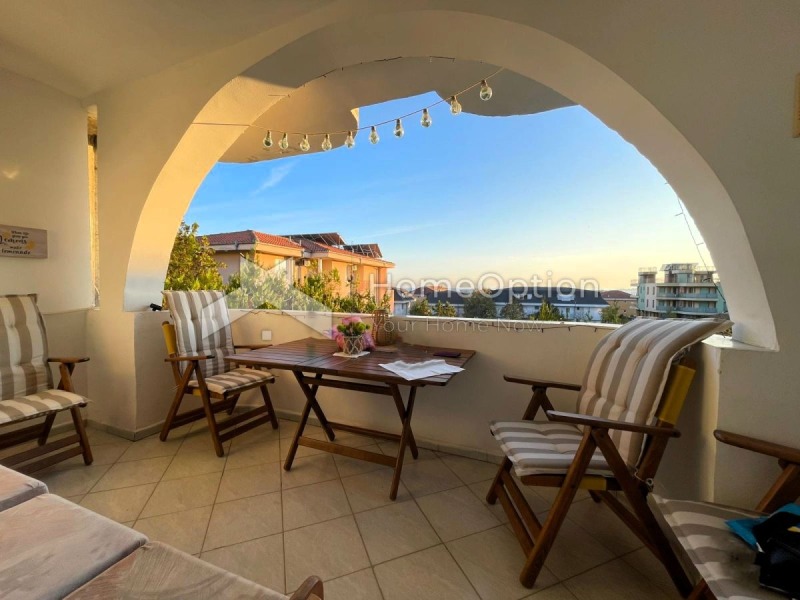 Продава КЪЩА в област Бургас, гр. Свети Влас - 160 кв.м / 185 000 € » 361 828.55 лв., ХОУМ ОПШЪН ЕООД.