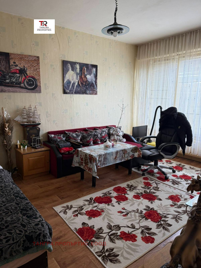 Продава  2-стаен град Перник , Изток , 61 кв.м | 28301390