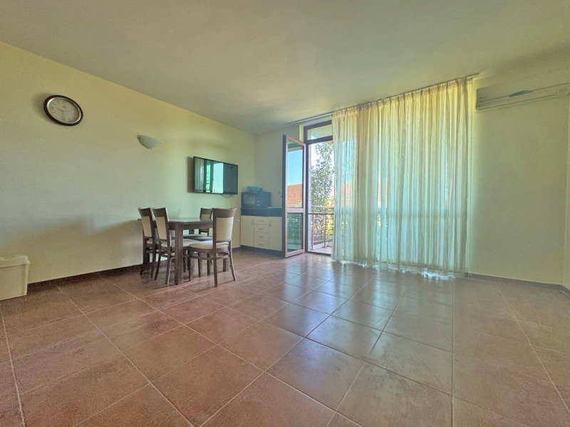 Продава  2-стаен област Бургас , с. Кошарица , 61 кв.м | 82956294 - изображение [2]