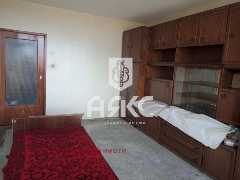 À venda  1 quarto Sofia , Krasna poliana 2 , 42 m² | 32715915