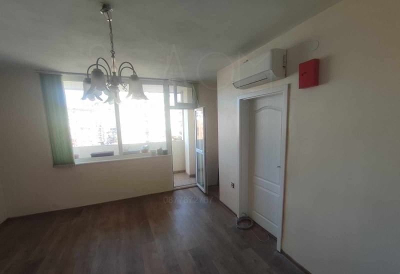 Продава 3-СТАЕН, гр. Стара Загора, Ремиза, снимка 1 - Aпартаменти - 48571047