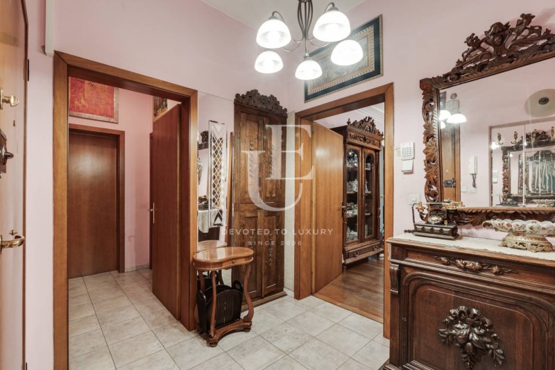 For Sale  3 bedroom Sofia , Tsentar , 200 sq.m | 82067019 - image [4]