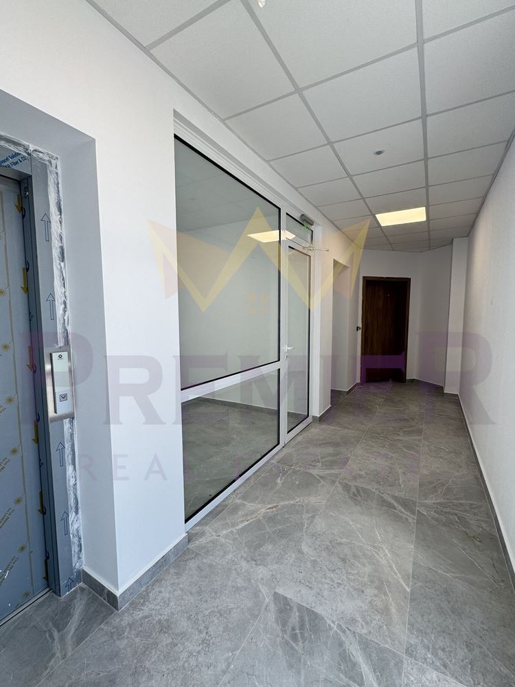 Na prodej  3 ložnice Sofia , Poligona , 224 m2 | 57385272 - obraz [11]