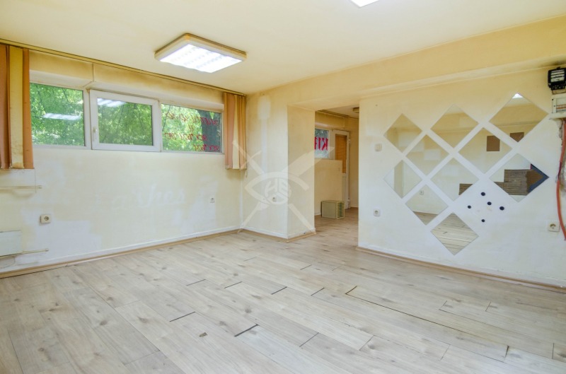 En venta  Oficina Sofia , Mladost 3 , 27 metros cuadrados | 20641042 - imagen [2]