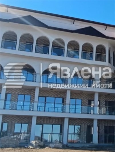 Продава 1-СТАЕН, гр. Бяла, област Варна, снимка 4 - Апартаменти - 53239662