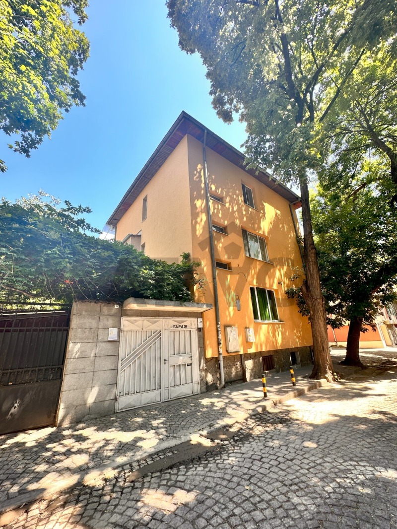 Eladó  Ház emelete Plovdiv , Centar , 110 négyzetméter | 83877303 - kép [15]