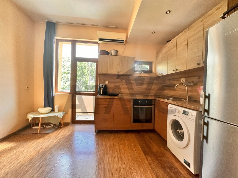 Eladó  Ház emelete Plovdiv , Centar , 110 négyzetméter | 83877303 - kép [4]