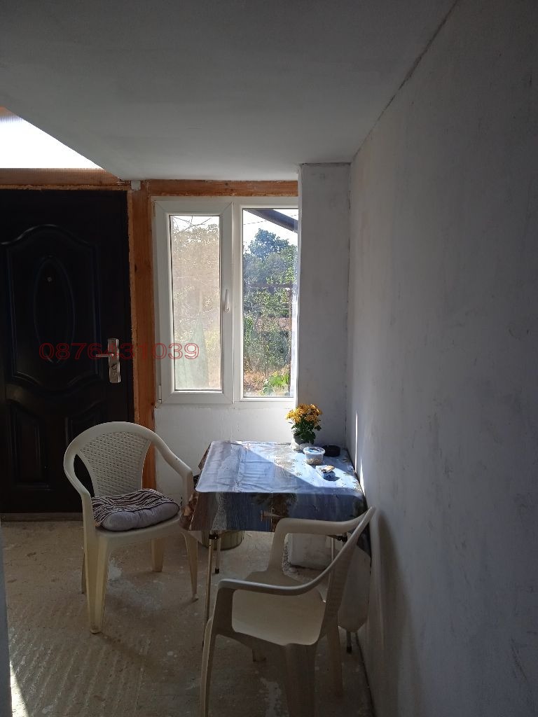 Продава КЪЩА, гр. Варна, м-т Добрева чешма, снимка 12 - Къщи - 53924053