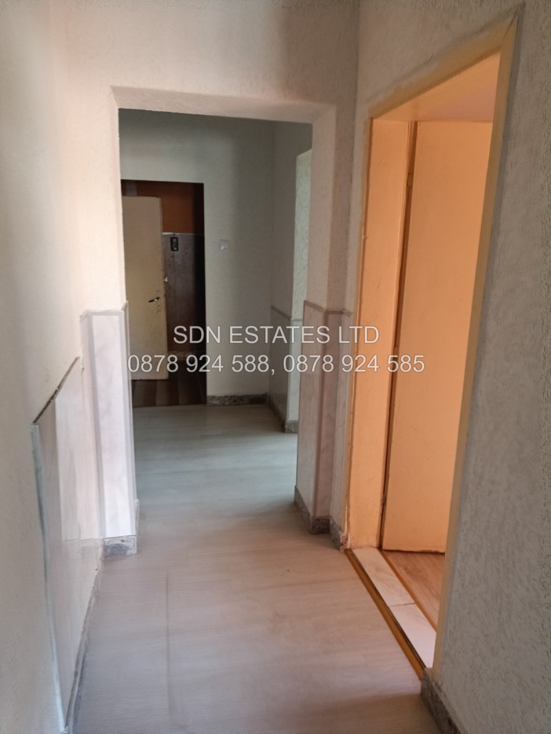 Te koop  Huis regio Stara Zagora , Kazanlak , 160 m² | 15607804 - afbeelding [11]