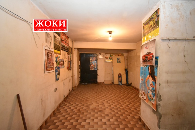 Продава  Магазин град Перник , Тева , 105 кв.м | 65303325 - изображение [3]