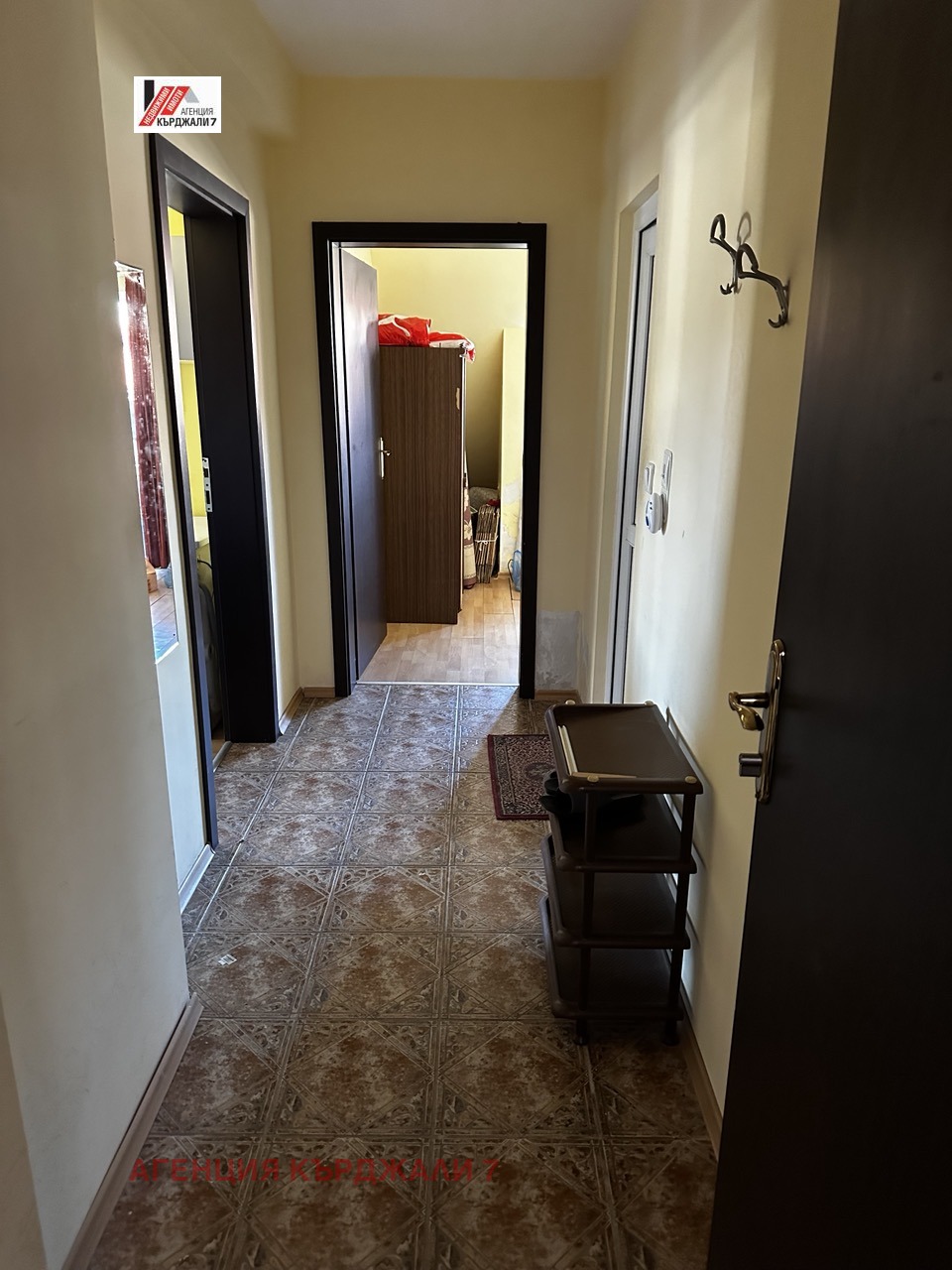 Продава 2-СТАЕН, гр. Кърджали, Център, снимка 4 - Апартаменти - 54154240